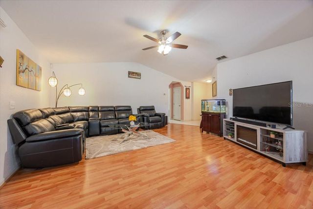 366 GLENRIDGE LOOP, Lakeland, FL 33809