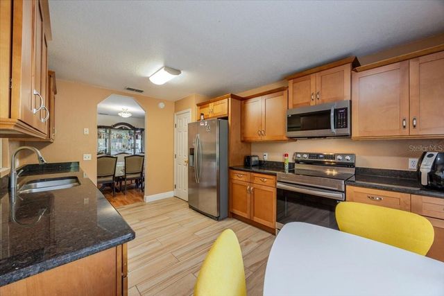 366 GLENRIDGE LOOP, Lakeland, FL 33809