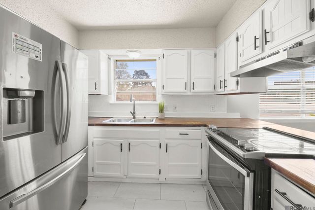 13964 Chalmette Ave, Baton Rouge, LA 70810