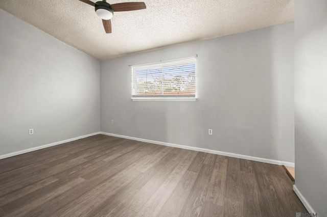 13964 Chalmette Ave, Baton Rouge, LA 70810