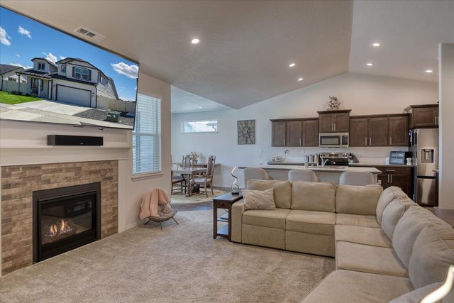 5711 S Lancer Rd, Spokane, WA 99224