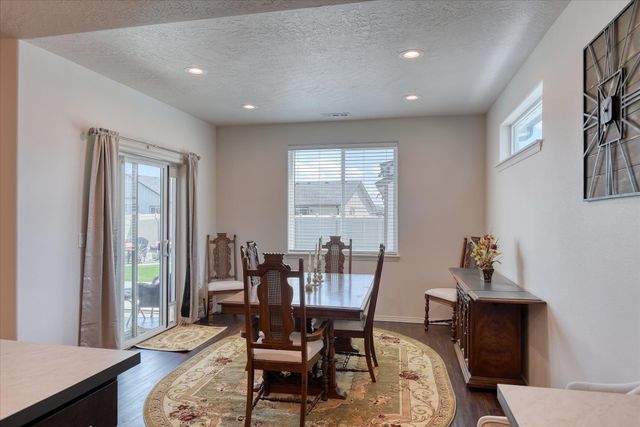 5711 S Lancer Rd, Spokane, WA 99224
