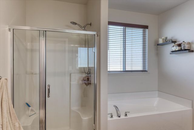 5711 S Lancer Rd, Spokane, WA 99224