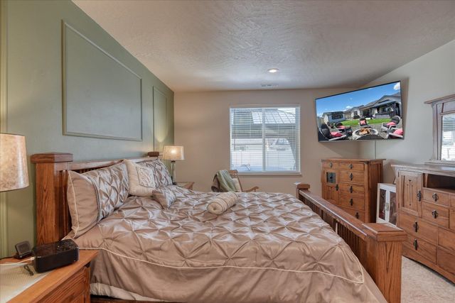 5711 S Lancer Rd, Spokane, WA 99224