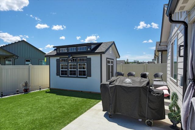 5711 S Lancer Rd, Spokane, WA 99224
