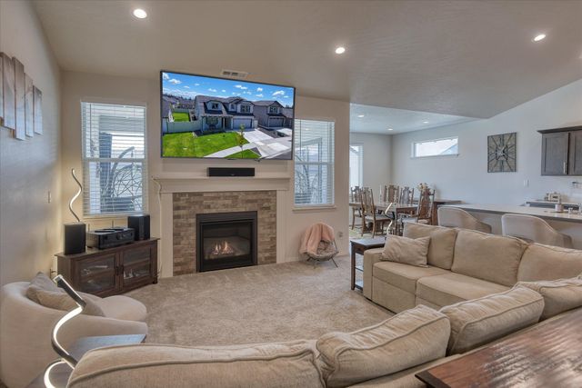 5711 S Lancer Rd, Spokane, WA 99224
