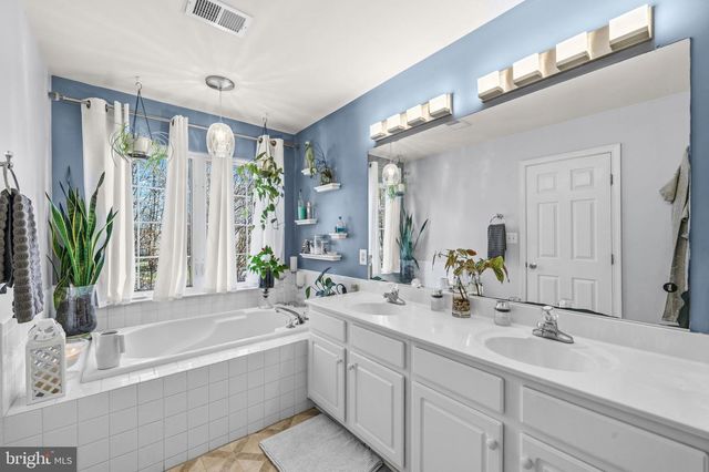 9920 FISHERFORD CT, Bristow, VA 20136