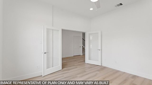 611 Paisley Harbor Court, Conroe, TX 77304