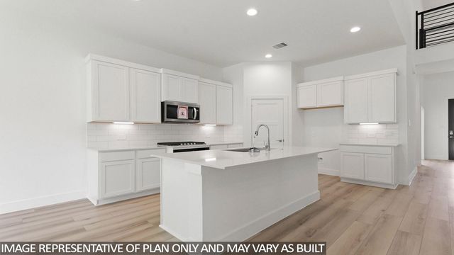 611 Paisley Harbor Court, Conroe, TX 77304