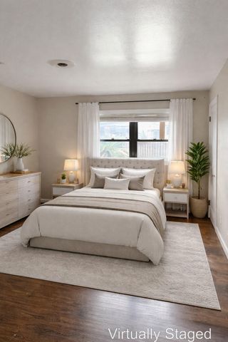 125 W Sunnyside Street, Houston, TX 77076