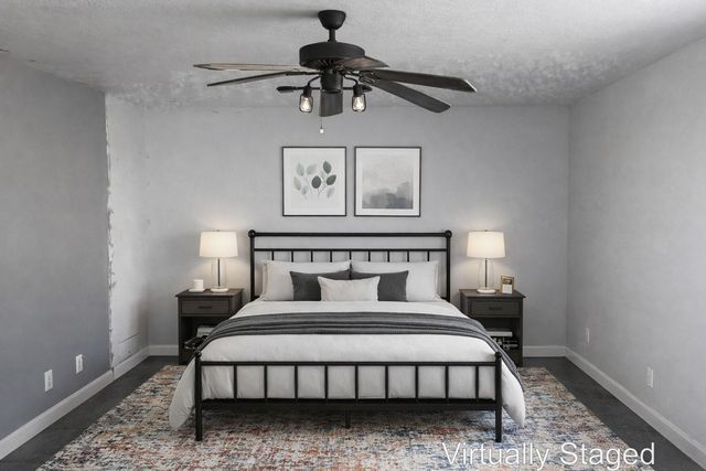 125 W Sunnyside Street, Houston, TX 77076