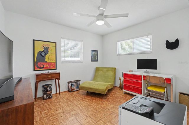 1835 DORMIEONE ROAD N, St Petersburg, FL 33710