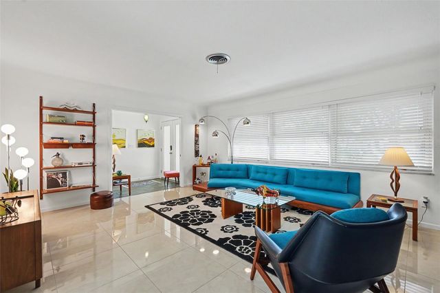 1835 DORMIEONE ROAD N, St Petersburg, FL 33710