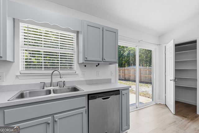 202 Lisa Lane, St. Marys, GA 31558