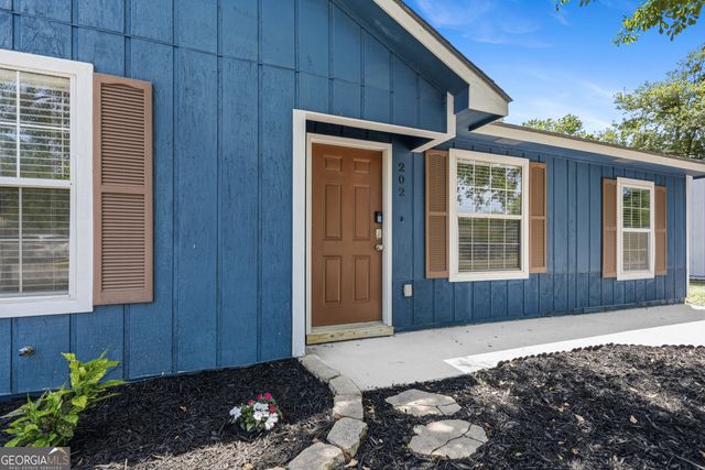 202 Lisa Lane, St. Marys, GA 31558