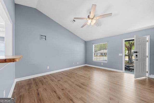 202 Lisa Lane, St. Marys, GA 31558