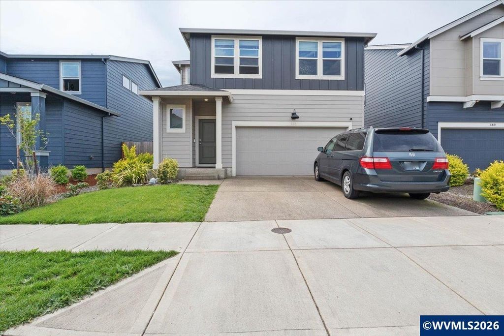 463 Lost Lake St NE, Salem, OR 97301