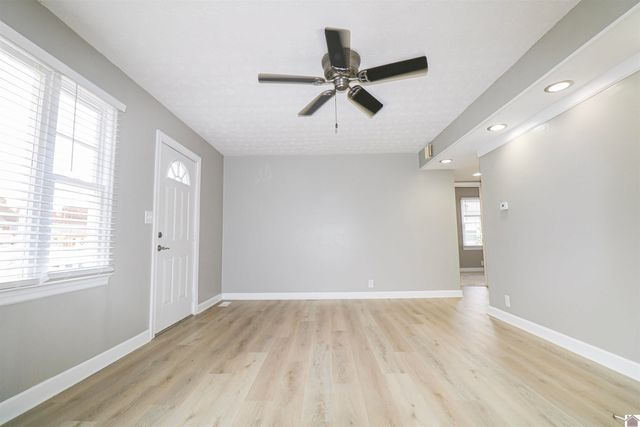 257 Navaho Drive, Paducah, KY 42001