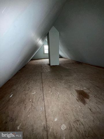 3113 BARCLAY ST, Baltimore, MD 21218