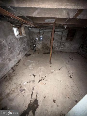 3113 BARCLAY ST, Baltimore, MD 21218