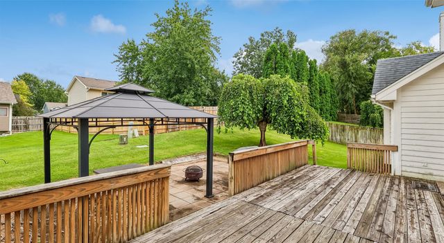 455 Edgewood Lane, Pleasant Hill, IA 50327