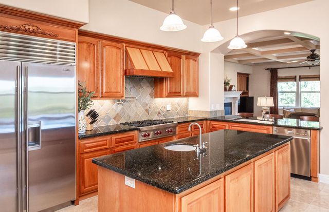 9709 Rim Rock Cir, Loomis, CA 95650