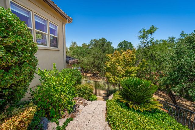 9709 Rim Rock Cir, Loomis, CA 95650