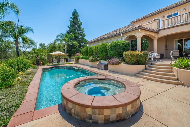 9709 Rim Rock Cir, Loomis, CA 95650