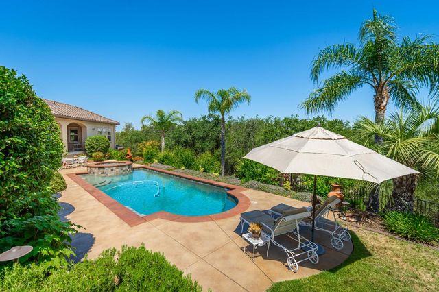 9709 Rim Rock Cir, Loomis, CA 95650