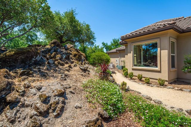 9709 Rim Rock Cir, Loomis, CA 95650