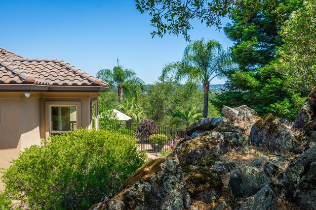 9709 Rim Rock Cir, Loomis, CA 95650