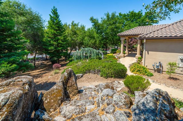 9709 Rim Rock Cir, Loomis, CA 95650