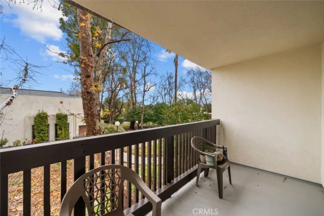 23515 Lyons Avenue 210, Valencia, CA 91355