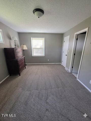 617 Vance Drive, Bristol, TN 37620