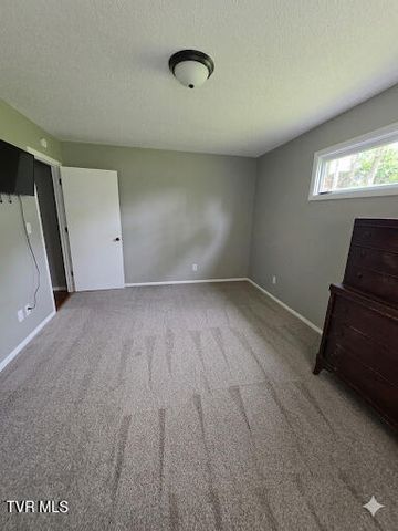 617 Vance Drive, Bristol, TN 37620