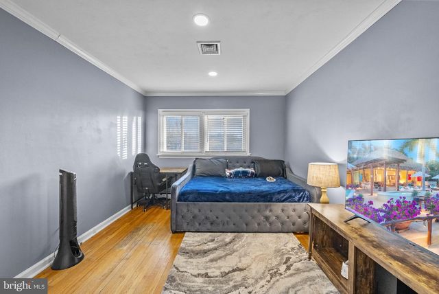 247 WASHINGTON CROSSING PENNINGTON RD, Titusville, NJ 08560