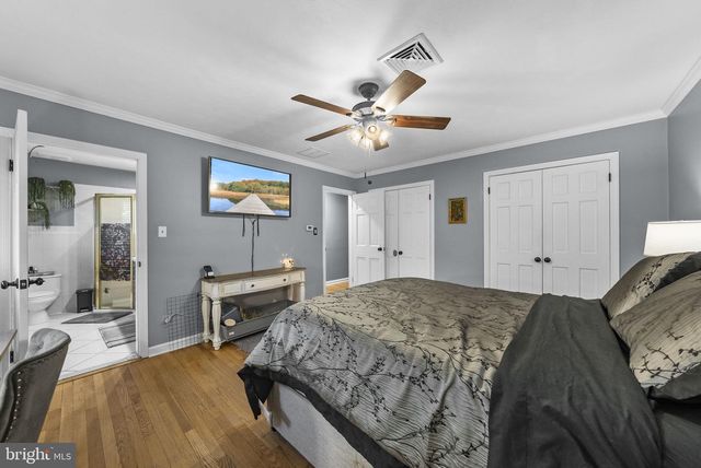 247 WASHINGTON CROSSING PENNINGTON RD, Titusville, NJ 08560