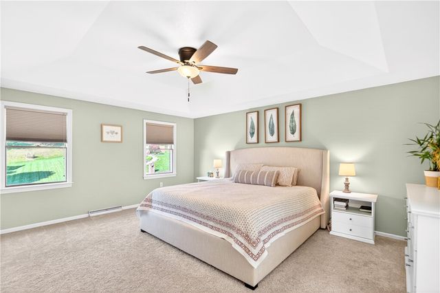 111 Janyce Dr, Hempfield Twp, PA 15601