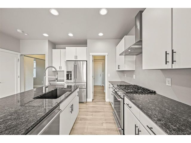 2880 W 69th Ave, Denver, CO 80221