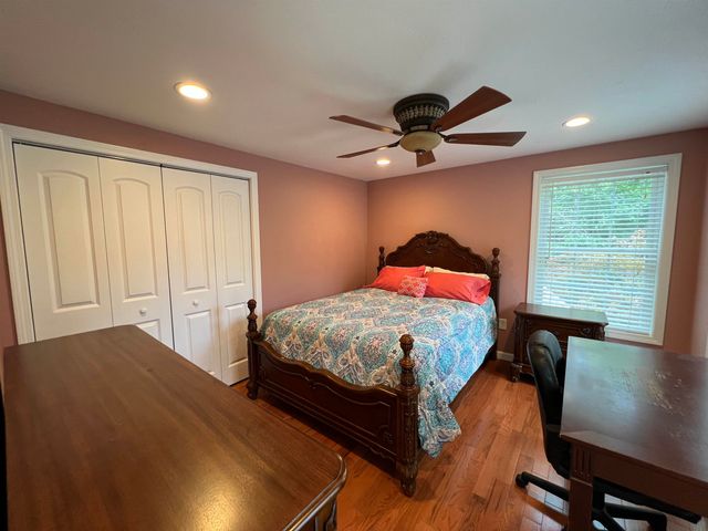 79 Sargent Road, Sandown, NH 03873