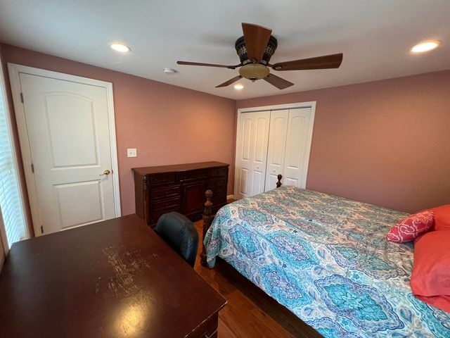 79 Sargent Road, Sandown, NH 03873