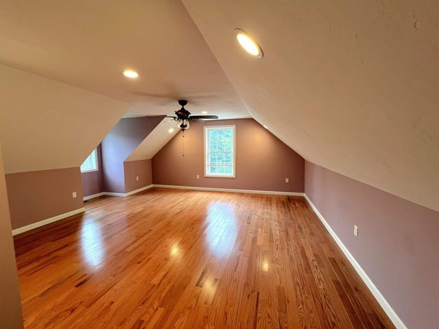 79 Sargent Road, Sandown, NH 03873