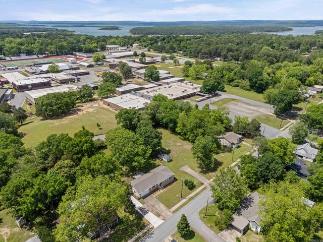 504 Case Street, Heber Springs, AR 72543