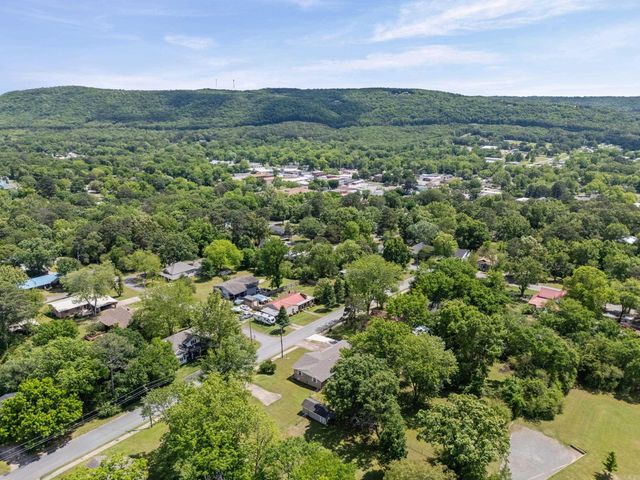 504 Case Street, Heber Springs, AR 72543