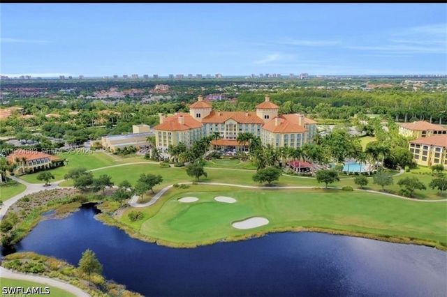 2738 Tiburon BLVD E B104, Naples, FL 34109