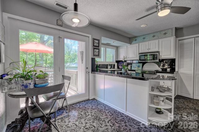 3 King Haigler Chase Street, Lake Wylie, SC 29710