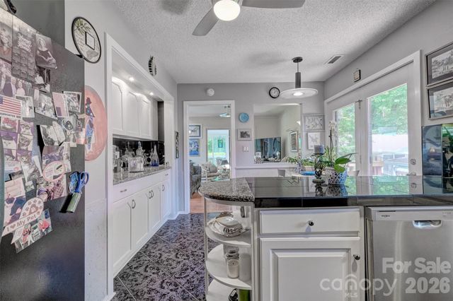 3 King Haigler Chase Street, Lake Wylie, SC 29710