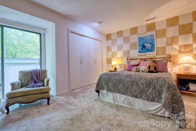3 King Haigler Chase Street, Lake Wylie, SC 29710