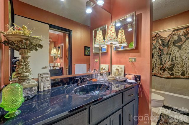 3 King Haigler Chase Street, Lake Wylie, SC 29710