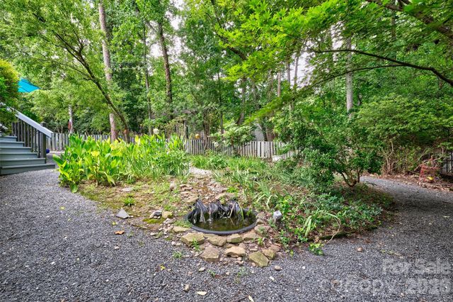 3 King Haigler Chase Street, Lake Wylie, SC 29710